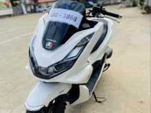 Honda PCX 125 Japan 2024 Motorbike