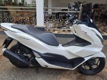 https://riyasewana.com/uploads/honda-pcx-125-2848256735.jpg