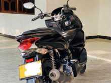 https://riyasewana.com/uploads/honda-pcx-125-3019263822353.jpg