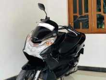 https://riyasewana.com/uploads/honda-pcx-125-3019263822402.jpg