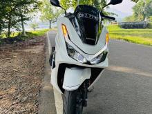 Honda Pcx 125 2025 Motorbike