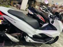 Honda PCX 125 JAPAN 2021 Motorbike