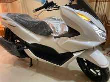 https://riyasewana.com/uploads/honda-pcx-125-3117063222242.jpg