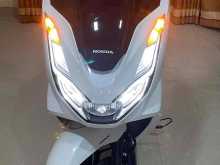 Honda PCX 125 2024 Motorbike