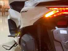https://riyasewana.com/uploads/honda-pcx-125-3117063222983.jpg
