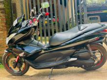 https://riyasewana.com/uploads/honda-pcx-125-312021556015.jpg