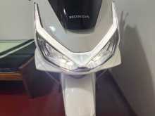 Honda Pcx 125 2025 Motorbike