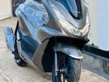 Honda Pcx 125 2024 Motorbike