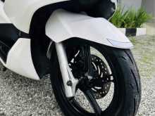https://riyasewana.com/uploads/honda-pcx-125-317244322382.jpg