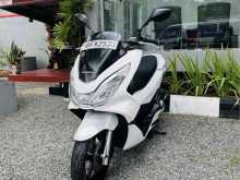 Honda PCX 125 2016 Motorbike