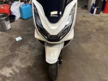 Honda PCX 125 2024 Motorbike