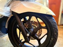 https://riyasewana.com/uploads/honda-pcx-125-41137566795.jpg