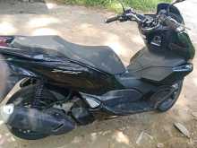 Honda PCX 125 Japan 2021 Motorbike