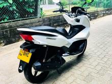 https://riyasewana.com/uploads/honda-pcx-125-419021419485.jpg