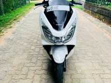 Honda PCX 125 2018 Motorbike