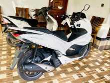 https://riyasewana.com/uploads/honda-pcx-125-517515022622.jpg