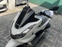 https://riyasewana.com/uploads/honda-pcx-125-713222322293.jpg