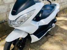 Honda Pcx 125 2018 Motorbike