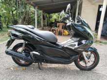 Honda PCX 125 2012 Motorbike