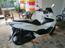 https://riyasewana.com/uploads/honda-pcx-125-81933516676.jpg