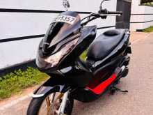 Honda PCX 125 2015 Motorbike