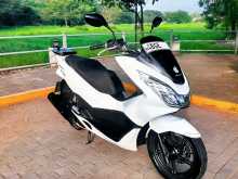 https://riyasewana.com/uploads/honda-pcx-125-822023413923.jpg