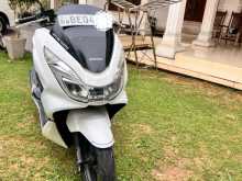 Honda PCX 125 2016 Motorbike