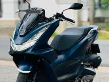 Honda Pcx 125cc 2023 Motorbike