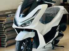 Honda PCX 125CC JAPAN 2026 Motorbike