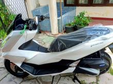 Honda PCX 125cc 2026 Motorbike