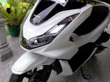 Honda PCX 2024 Motorbike