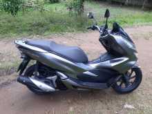 Honda PCX 2018 Motorbike