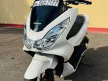 Honda PCX 2018 Motorbike
