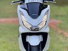 https://riyasewana.com/uploads/honda-pcx-1318085913481.jpg