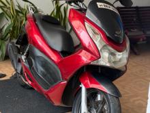Honda PCX 2017 Motorbike