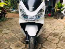 Honda Pcx 2016 Motorbike