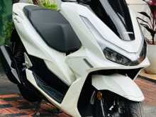 Honda Pcx 2025 Motorbike