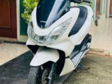 Honda Pcx 2016 Motorbike