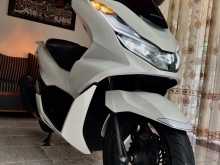 Honda PCX 2021 Motorbike