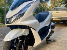 Honda Pcx 2021 Motorbike