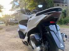 https://riyasewana.com/uploads/honda-pcx-1422422322592.jpg