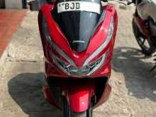 Honda PCX 150 2021 Motorbike