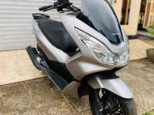 Honda PCX 150 2018 Motorbike