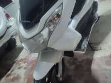 https://riyasewana.com/uploads/honda-pcx-150-161942294913.jpg