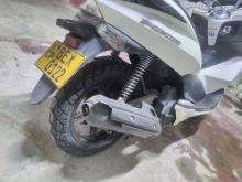 https://riyasewana.com/uploads/honda-pcx-150-161942426825.jpg