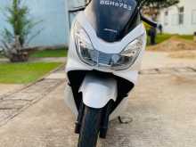 https://riyasewana.com/uploads/honda-pcx-150-179380413143.jpg