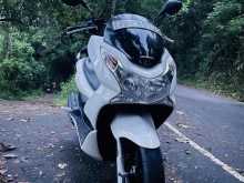 https://riyasewana.com/uploads/honda-pcx-150-1822161122163.jpg