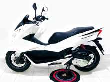 https://riyasewana.com/uploads/honda-pcx-150-1919075513323.jpg