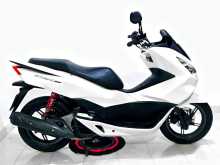 https://riyasewana.com/uploads/honda-pcx-150-1919075513954.jpg
