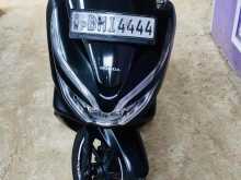 Honda PCX 150 2018 Motorbike